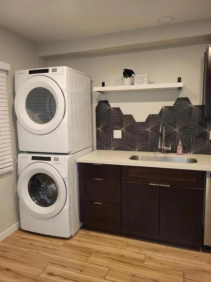 Your Phoenix Cozy Home Away From Home!